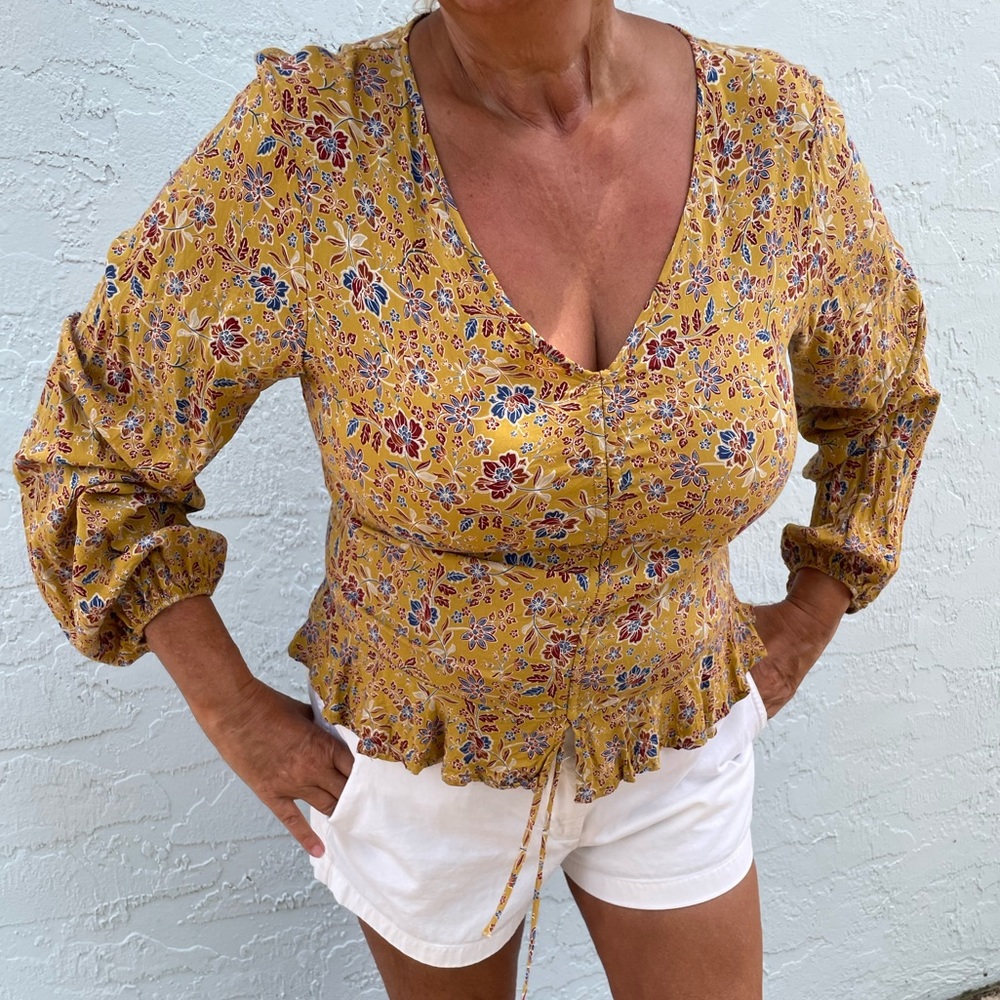 Floral Altar’d State Scrunch Body Long Sleeve Blouse Size Large Mustard Yellow